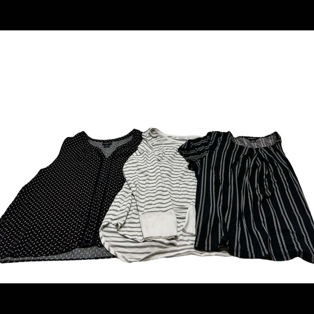 Liz Claiborne Lot of 3 Tops Shirts Short Sleeve Long Sleeve Sleeveless Size XXL